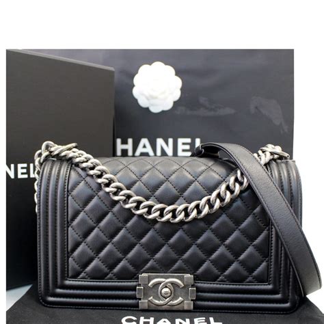 boy bag chanel costo|Chanel black boyfriend bag.